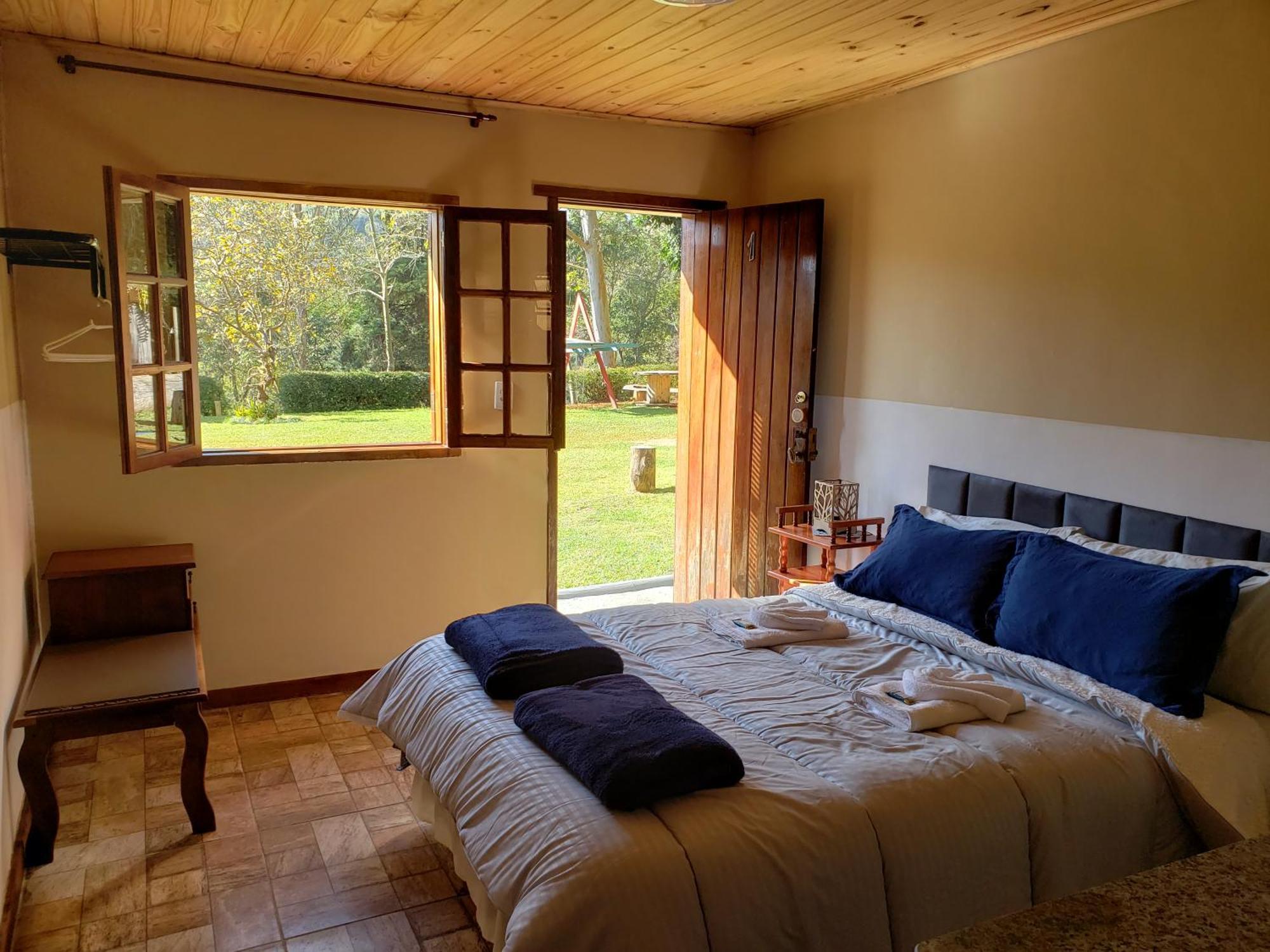 Quarto em Acomodações Particulares Sitio Santa Clara *
